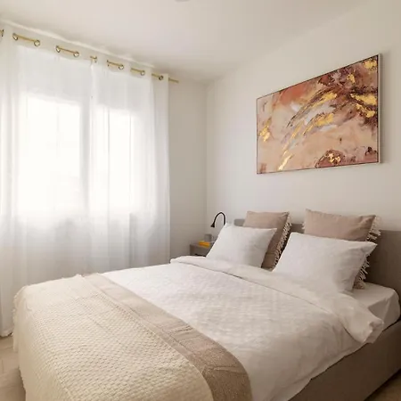 Lugano Superior Suites - Free Parking Exterior photo