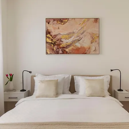 Lugano Superior Suites - Free Parking Exterior photo