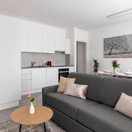 Lugano Superior Suites - Free Parking Exterior photo